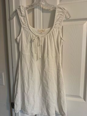 La Hearts White Tie-Front Tank Top